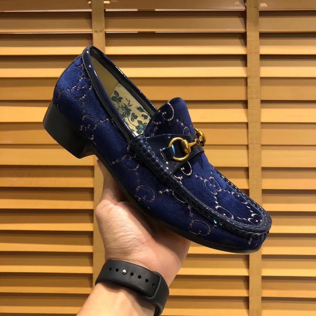 gucci男鞋尺码对照表,gucci尺码对照表男鞋 gucci·最新款正装男鞋豆豆鞋 size:38-44