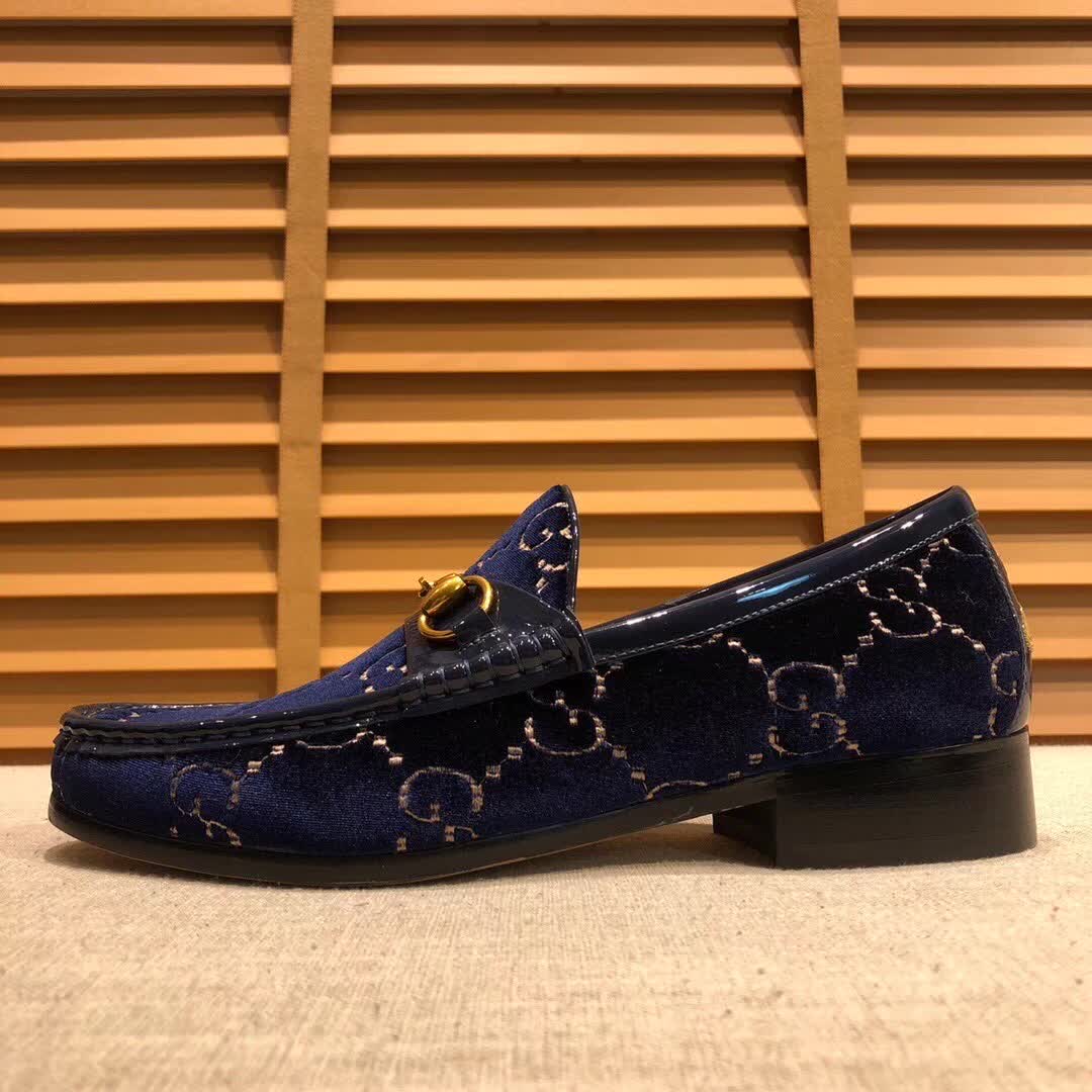 gucci男鞋尺码对照表,gucci尺码对照表男鞋 gucci·最新款正装男鞋豆豆鞋 size:38-44